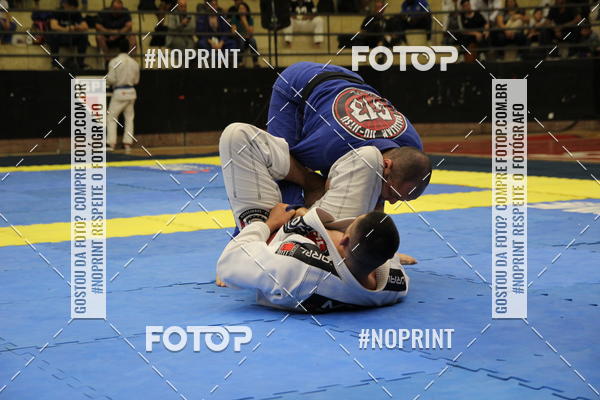 Buy your photos of the eventfight friends on Fotop