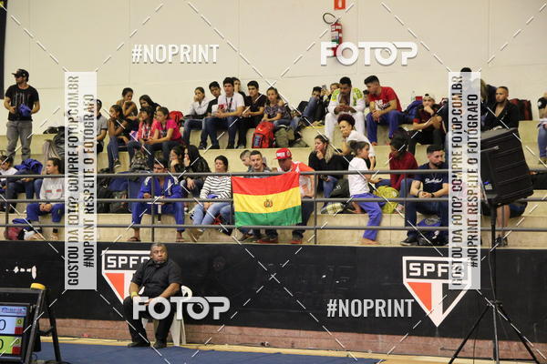 Buy your photos of the eventfight friends on Fotop