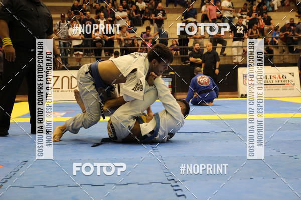 Buy your photos of the eventfight friends on Fotop