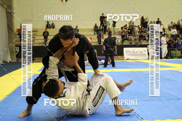 Buy your photos of the eventfight friends on Fotop