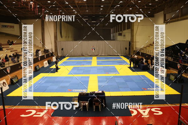 Buy your photos of the eventfight friends on Fotop