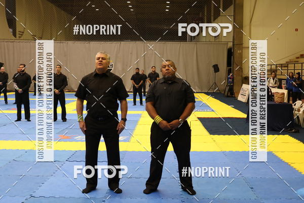 Buy your photos of the eventfight friends on Fotop