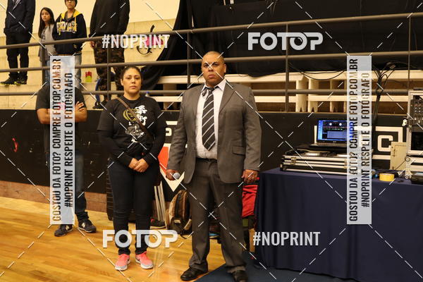 Buy your photos of the eventfight friends on Fotop