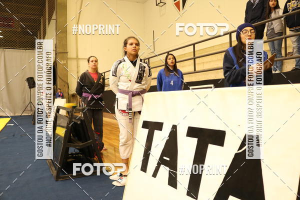 Buy your photos of the eventfight friends on Fotop