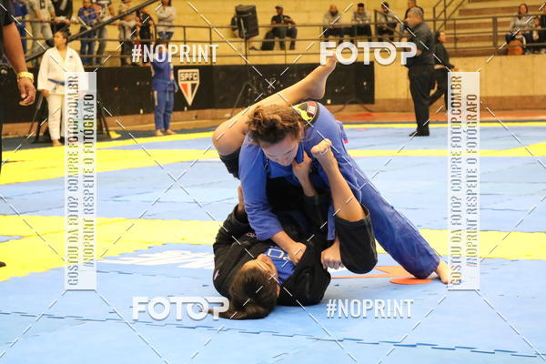 Buy your photos of the eventfight friends on Fotop