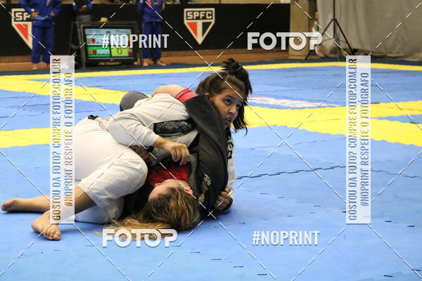 Buy your photos of the eventfight friends on Fotop