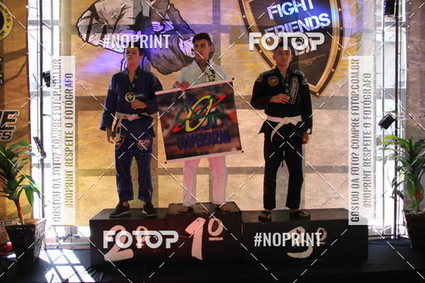 Compre suas fotos do eventofight friends no Fotop