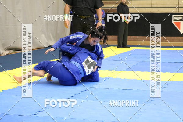 Buy your photos of the eventfight friends on Fotop