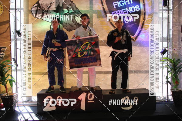 Compre suas fotos do eventofight friends no Fotop