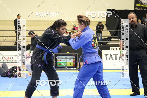 Buy your photos of the eventfight friends on Fotop