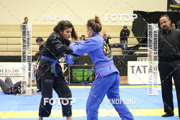 Buy your photos of the eventfight friends on Fotop