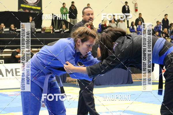 Buy your photos of the eventfight friends on Fotop