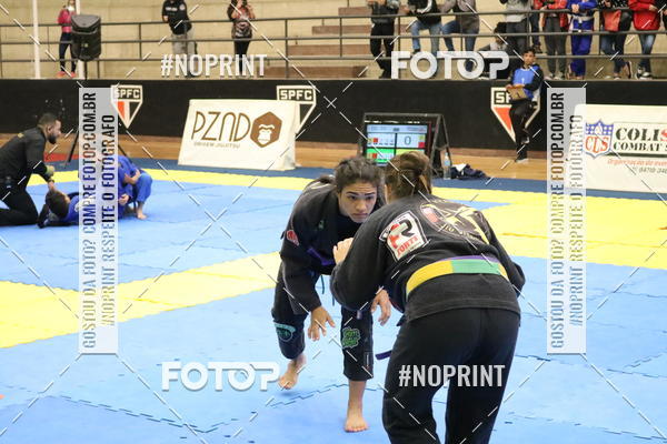 Buy your photos of the eventfight friends on Fotop