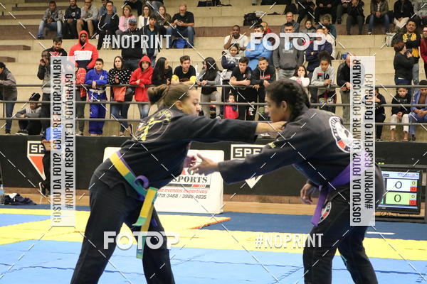 Buy your photos of the eventfight friends on Fotop