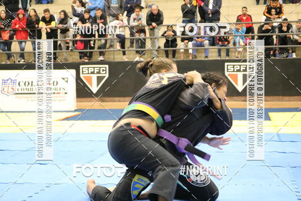 Buy your photos of the eventfight friends on Fotop