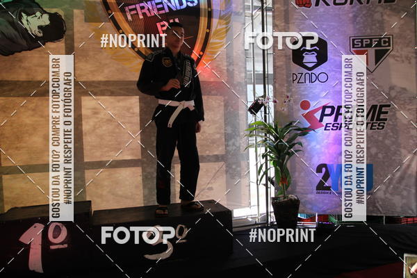 Compre suas fotos do eventofight friends no Fotop