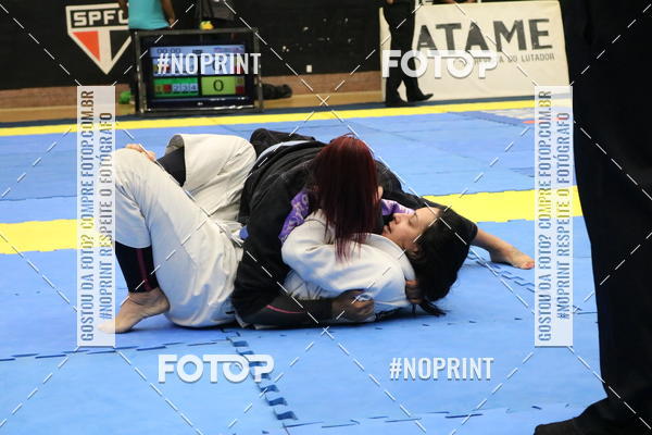 Buy your photos of the eventfight friends on Fotop