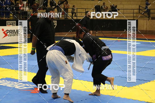 Buy your photos of the eventfight friends on Fotop