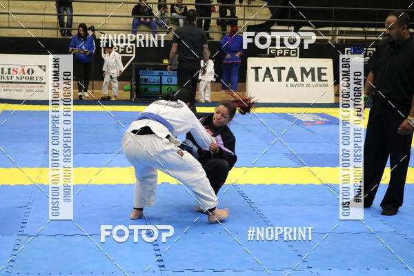 Buy your photos of the eventfight friends on Fotop