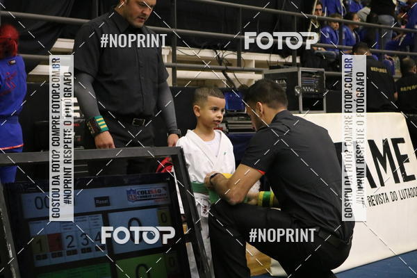 Buy your photos of the eventfight friends on Fotop