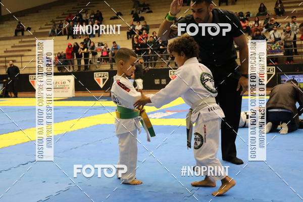 Buy your photos of the eventfight friends on Fotop