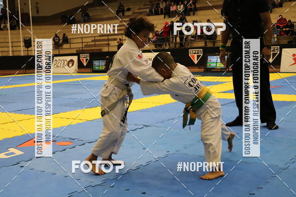 Buy your photos of the eventfight friends on Fotop