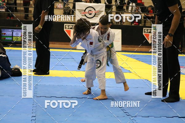 Buy your photos of the eventfight friends on Fotop