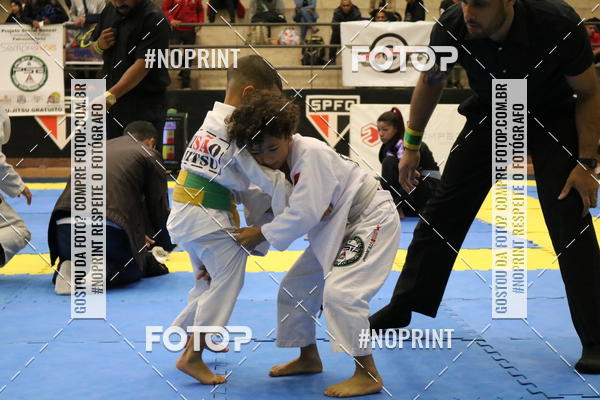 Buy your photos of the eventfight friends on Fotop