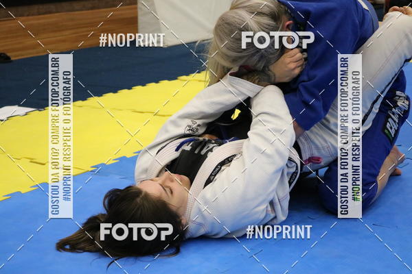 Buy your photos of the eventfight friends on Fotop