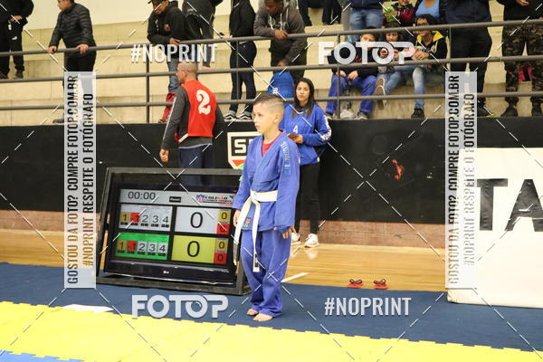 Buy your photos of the eventfight friends on Fotop