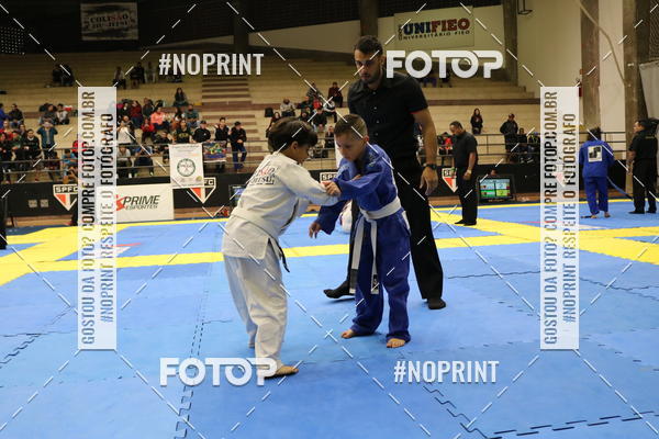 Buy your photos of the eventfight friends on Fotop