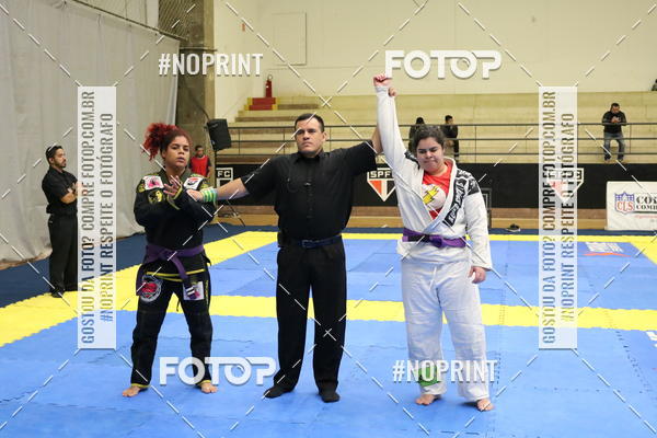 Buy your photos of the eventfight friends on Fotop