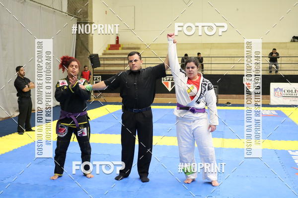 Buy your photos of the eventfight friends on Fotop