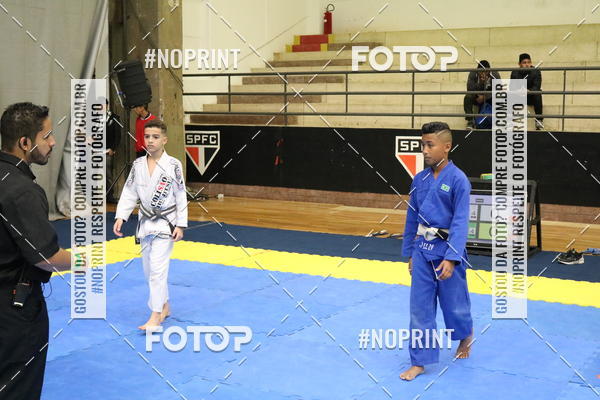 Buy your photos of the eventfight friends on Fotop