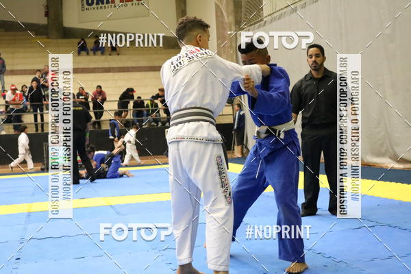 Buy your photos of the eventfight friends on Fotop