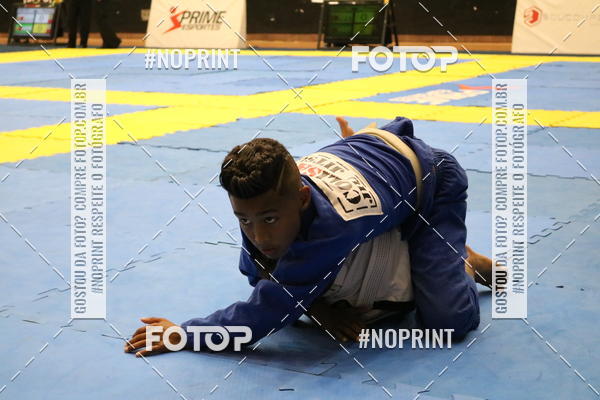 Buy your photos of the eventfight friends on Fotop