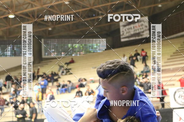 Buy your photos of the eventfight friends on Fotop