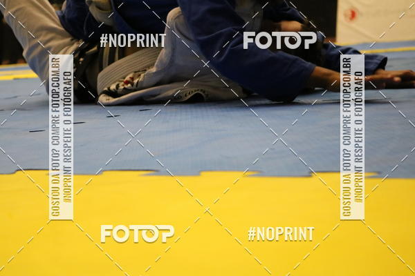 Buy your photos of the eventfight friends on Fotop