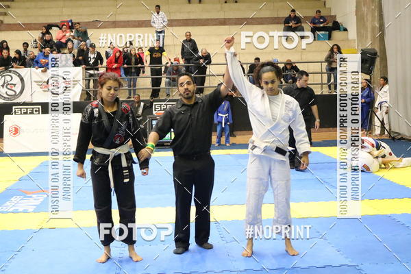 Buy your photos of the eventfight friends on Fotop