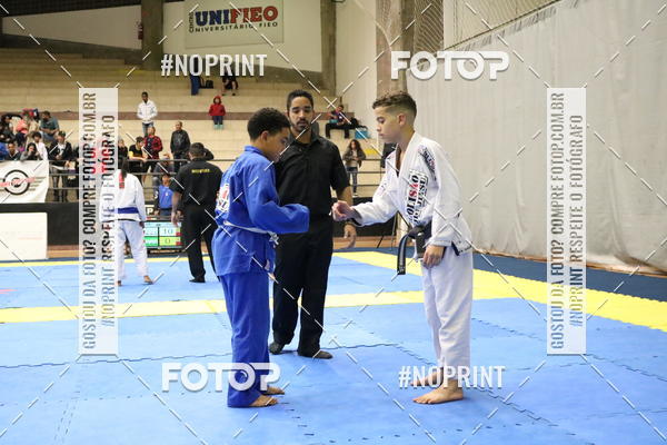 Buy your photos of the eventfight friends on Fotop