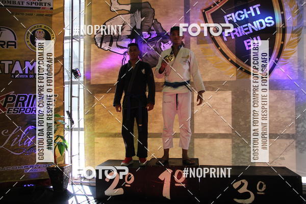 Compre suas fotos do eventofight friends no Fotop