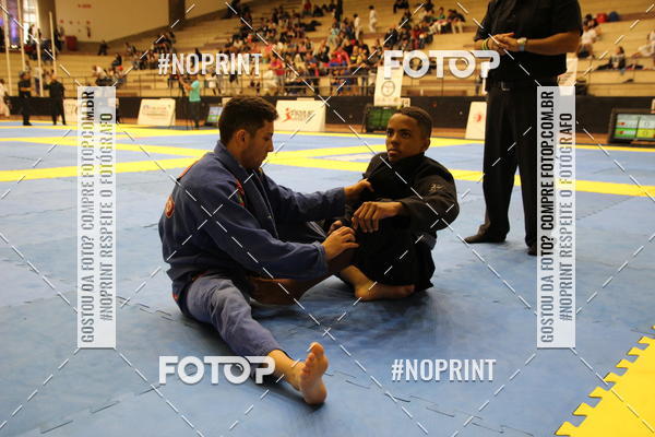 Compre suas fotos do eventofight friends no Fotop