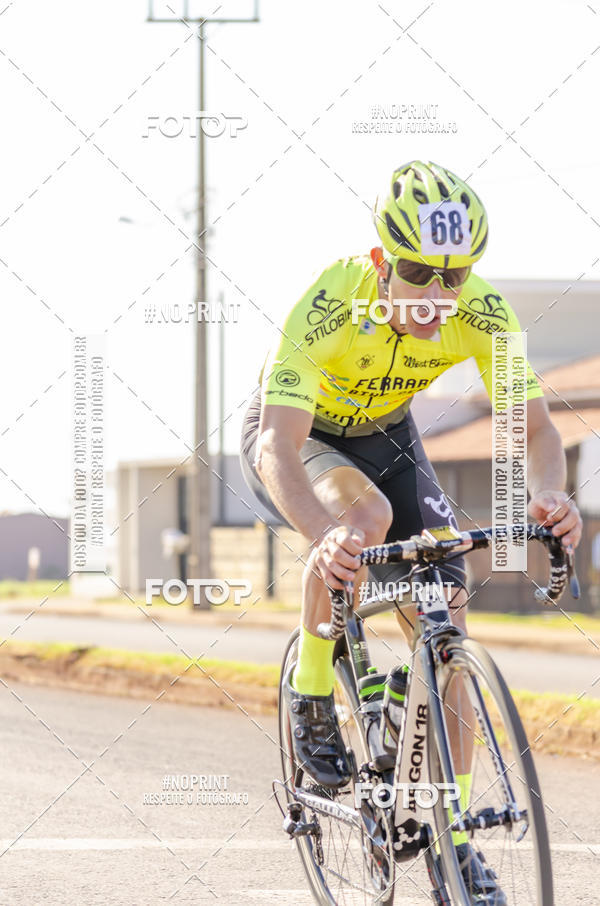 Achetez vos photos de l'vnementGP ASSIS CHATEAUBRIAND sur Fotop