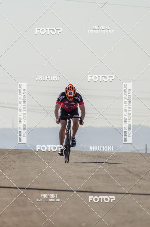 Achetez vos photos de l'vnementGP ASSIS CHATEAUBRIAND sur Fotop