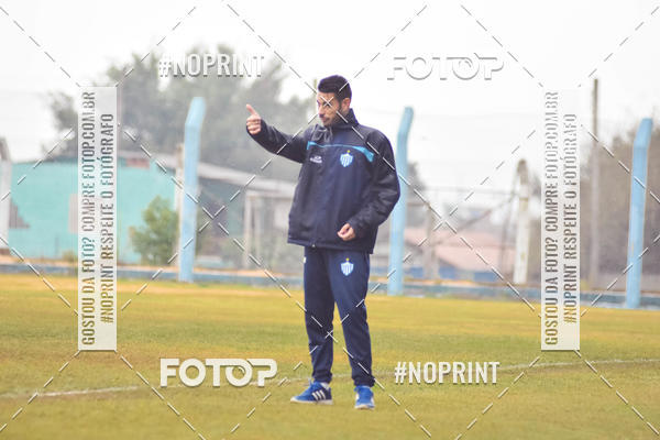 Achetez vos photos de l'vnementE.C NOVO HAMBURGO X UNIO HARMONIA - SUB-15 sur Fotop