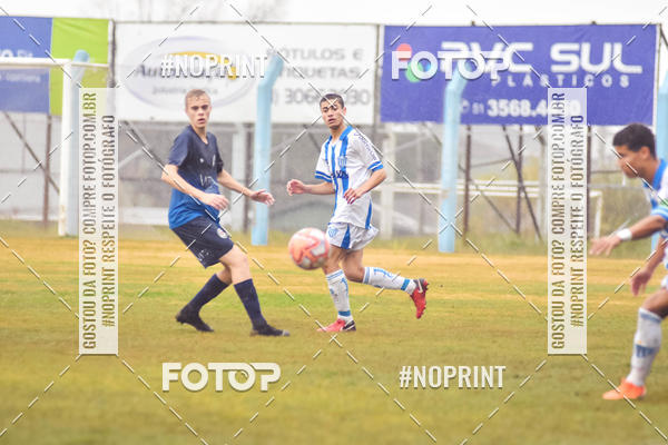 Buy your photos of the eventE.C NOVO HAMBURGO X GRAMADENSE - SUB-17 on Fotop