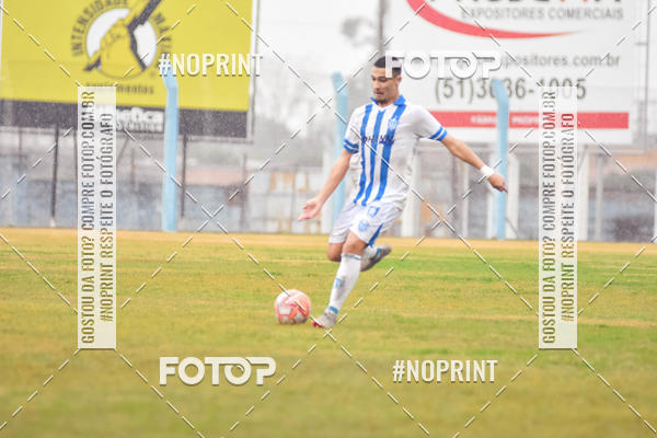 Buy your photos of the eventE.C NOVO HAMBURGO X GRAMADENSE - SUB-17 on Fotop