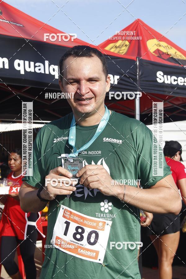 Buy your photos of the eventCORRIDA INDOR PRAIA DE VERO TERESINA SHOPPING on Fotop