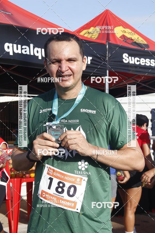 Buy your photos of the eventCORRIDA INDOR PRAIA DE VERO TERESINA SHOPPING on Fotop