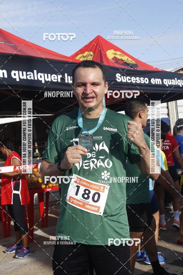 Buy your photos of the eventCORRIDA INDOR PRAIA DE VERO TERESINA SHOPPING on Fotop